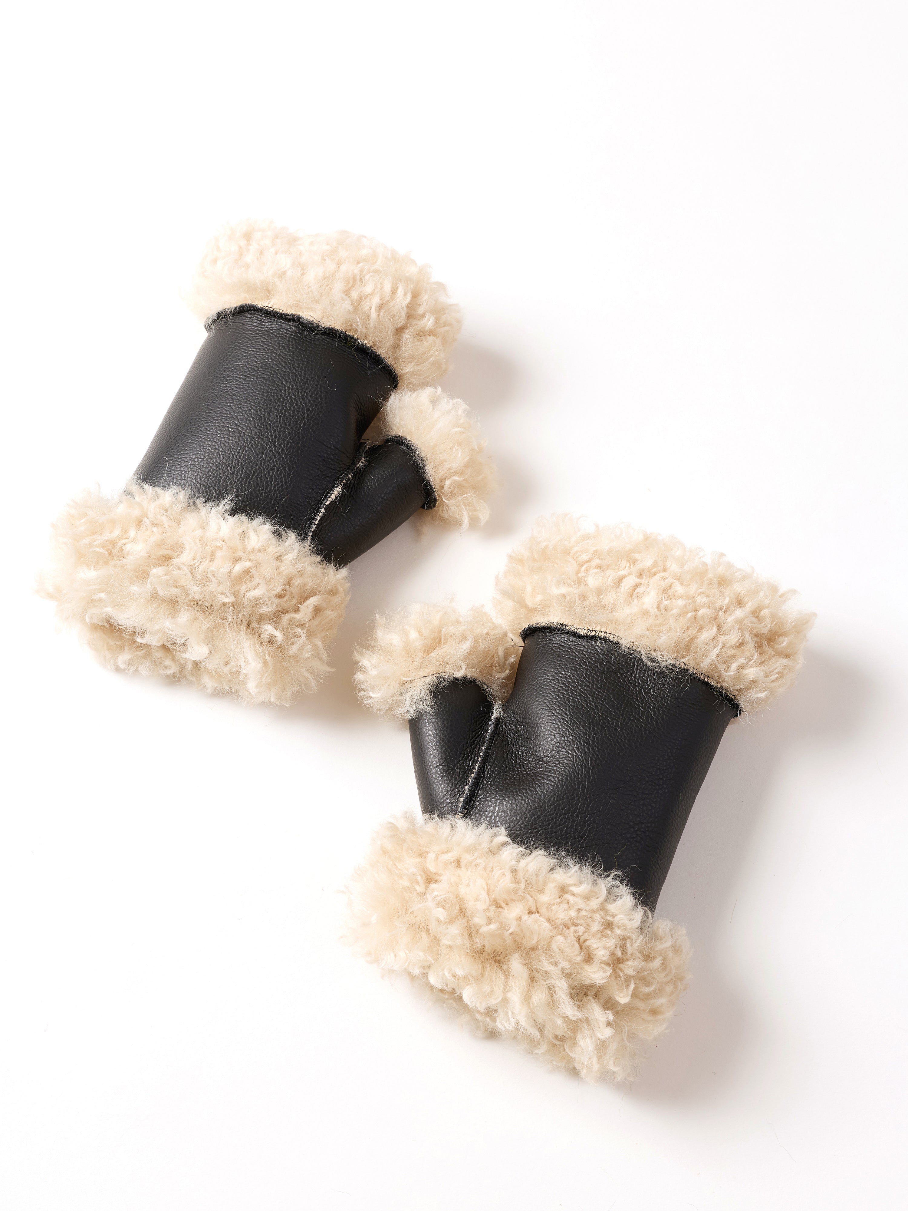 Sandy Gloves - Black Cream