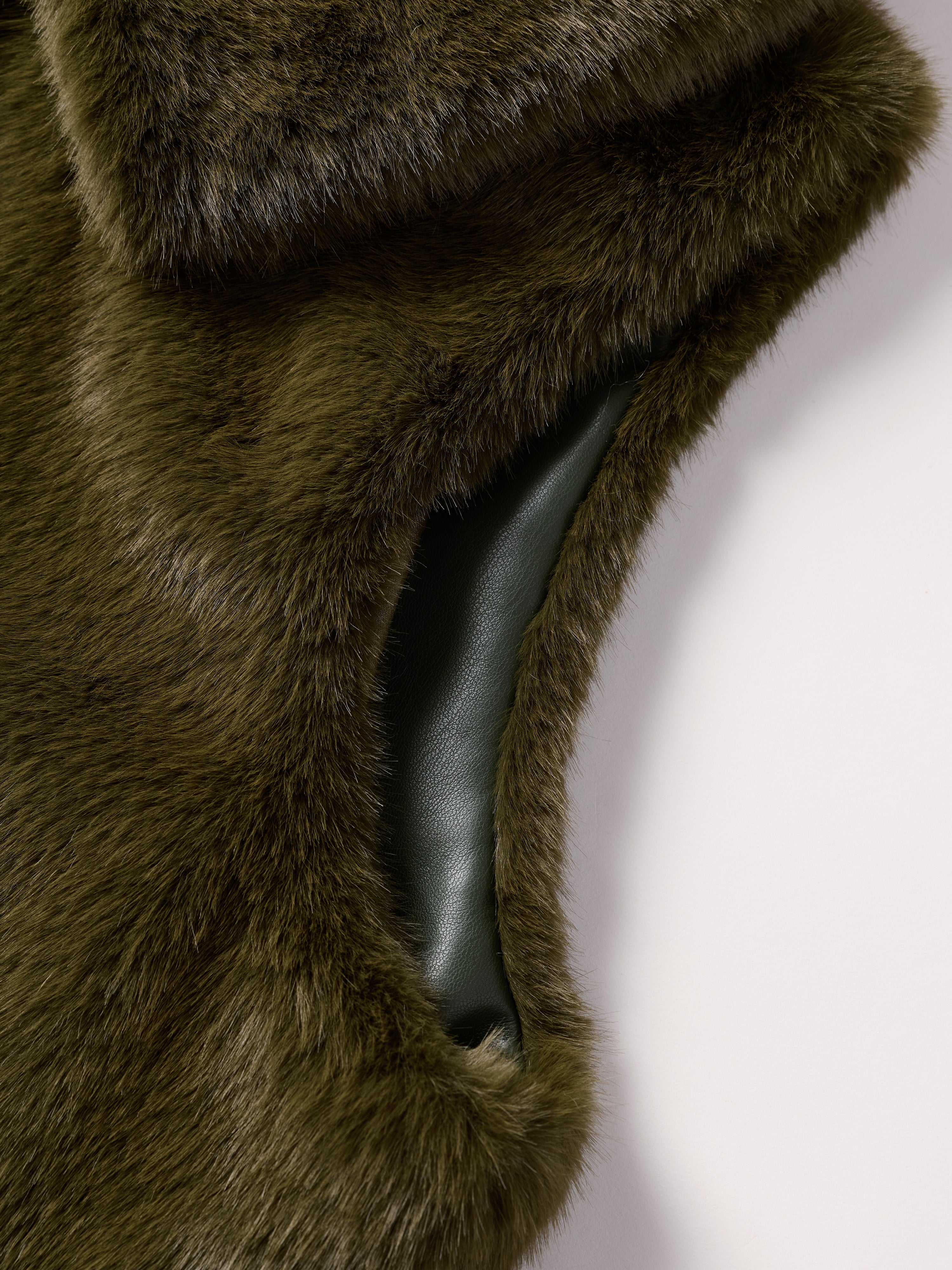 Traci Vest - Olive