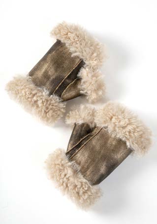 Sandy Gloves - Antique Gold