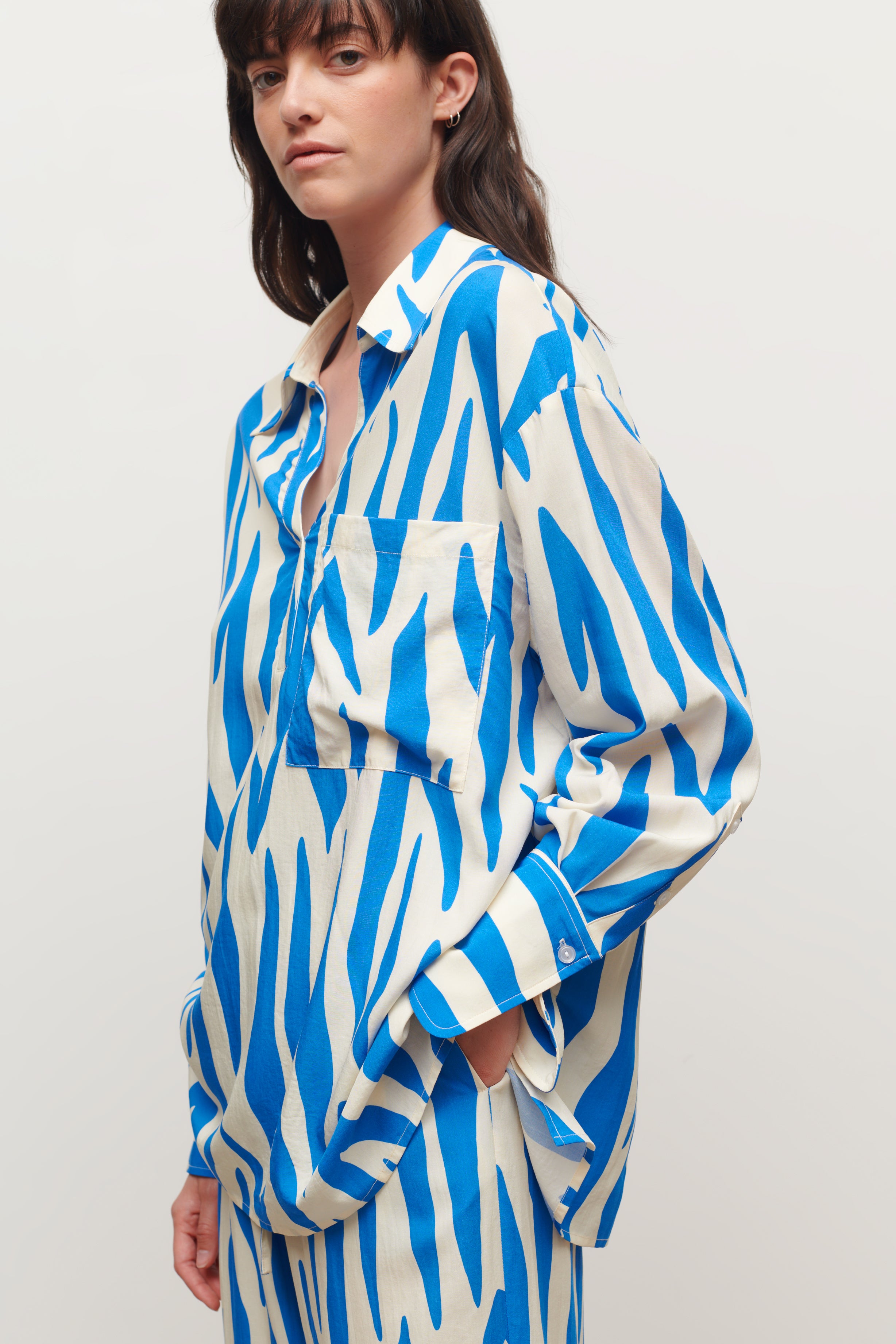 WILLOW TROUSER BLUE TIGER